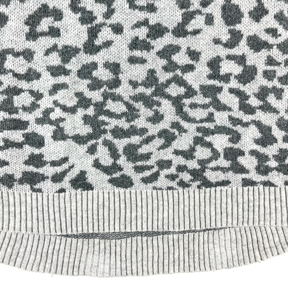 MOD Boutique Grey Animal Leopard Print  Crew Neck Sweater - Picture 5 of 7